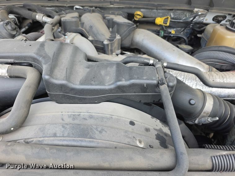 image for item FI0993 2012 Ford F550 Super Duty XL bucket truck
