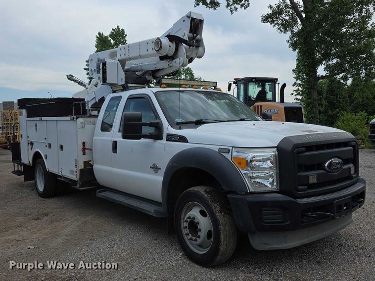 image for item FI0994 2012 Ford F550 Super Duty XL bucket truck