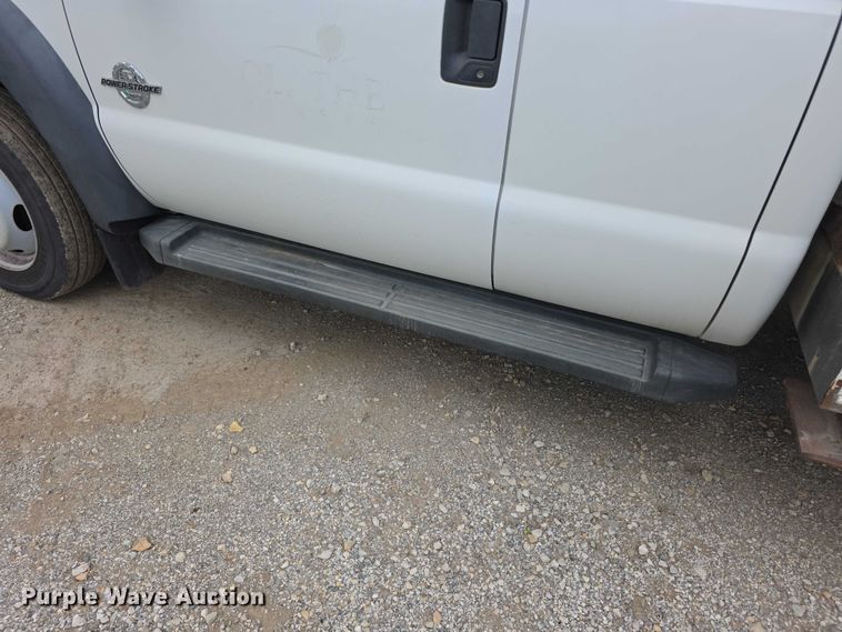 image for item FI0994 2012 Ford F550 Super Duty XL bucket truck
