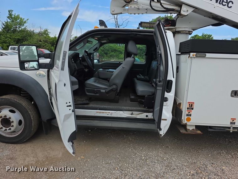 image for item FI0994 2012 Ford F550 Super Duty XL bucket truck