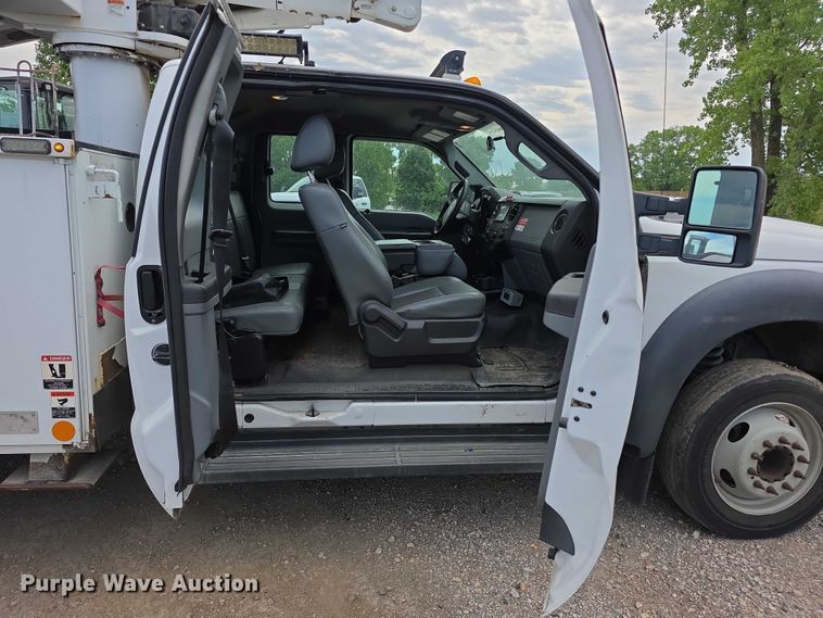 image for item FI0994 2012 Ford F550 Super Duty XL bucket truck