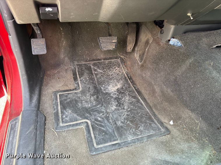 image for item FK1447 2006 Chevrolet Colorado Crew Cab pickup truck