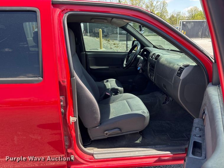 image for item FK1447 2006 Chevrolet Colorado Crew Cab pickup truck
