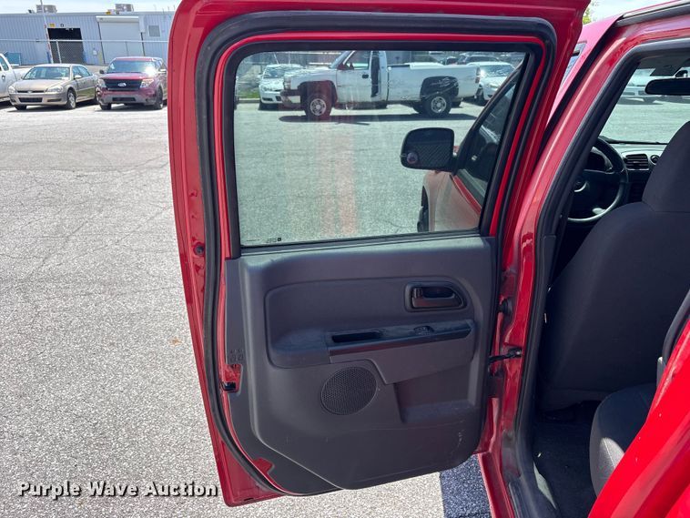 image for item FK1447 2006 Chevrolet Colorado Crew Cab pickup truck