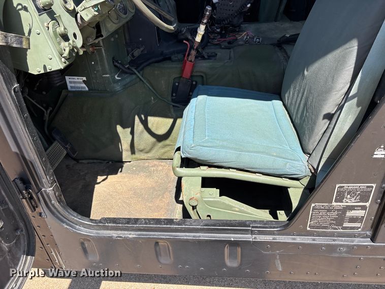 image for item LS9746 1991 Am General M1038 SUV