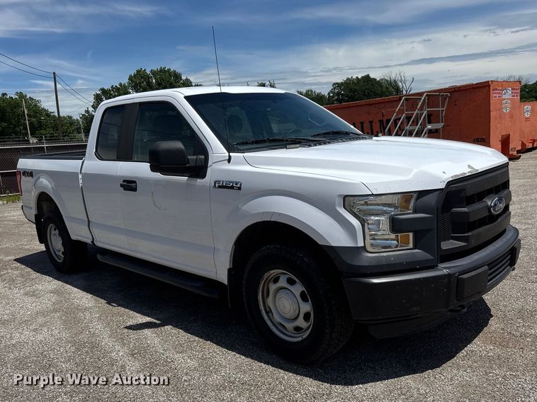 image for item NA9392 2016 Ford F150 XL Ext. Cab pickup truck