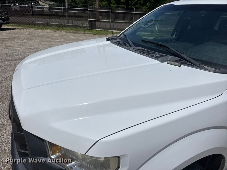 image for item NA9392 2016 Ford F150 XL Ext. Cab pickup truck