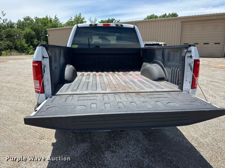 image for item NA9392 2016 Ford F150 XL Ext. Cab pickup truck