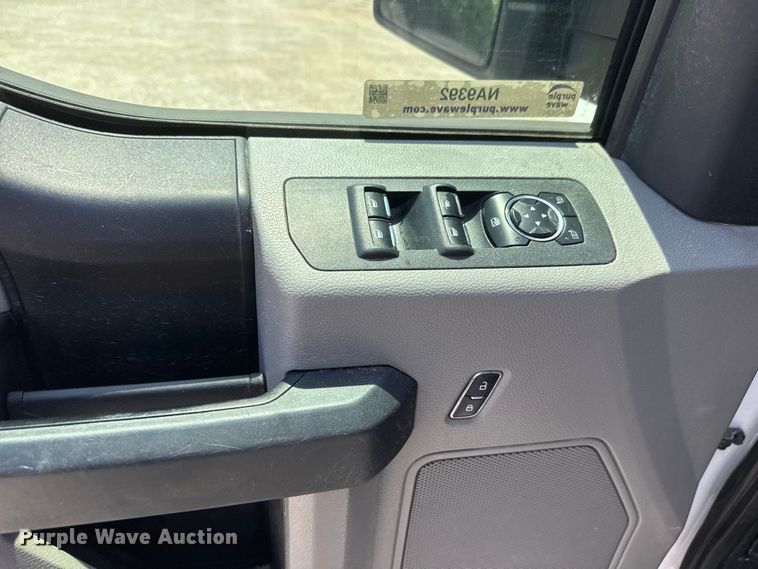 image for item NA9392 2016 Ford F150 XL Ext. Cab pickup truck