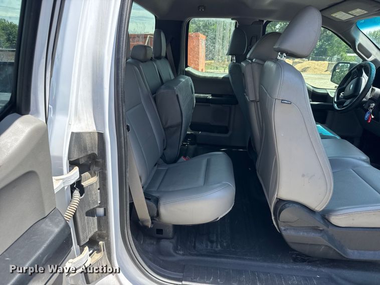 image for item NA9392 2016 Ford F150 XL Ext. Cab pickup truck