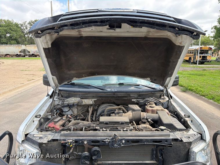 image for item NA9494 2010 Ford F150 Crew Cab pickup truck