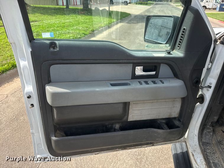 image for item NA9495 2013 Ford F150 Crew Cab pickup truck