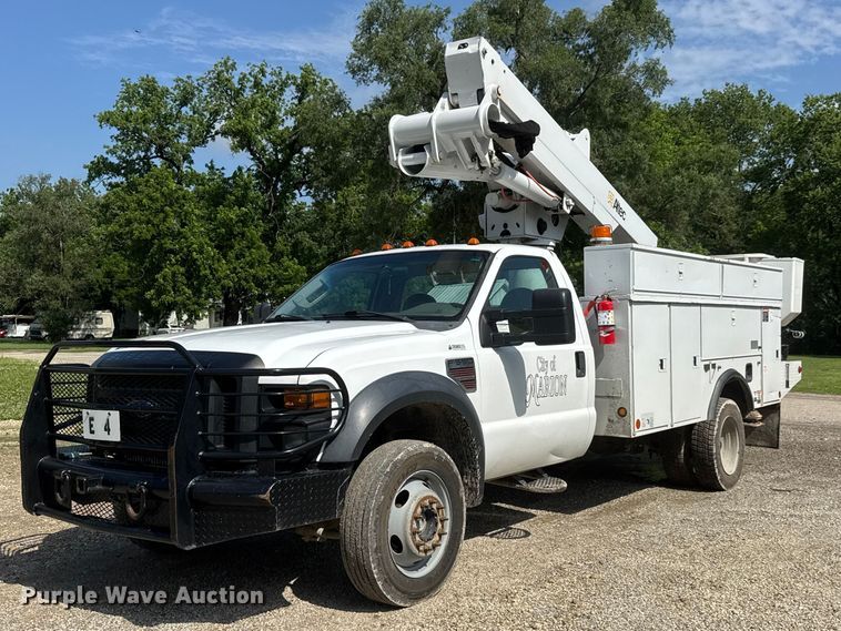 Photo of a 2008 Ford F550 Super Duty