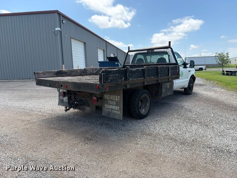 image for item NA9504 2001 Ford F350 Super Duty dump bed pickup truck