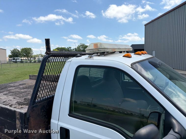 image for item NA9504 2001 Ford F350 Super Duty dump bed pickup truck