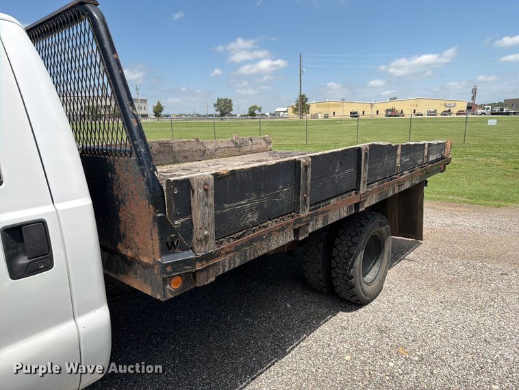 image for item NA9504 2001 Ford F350 Super Duty dump bed pickup truck
