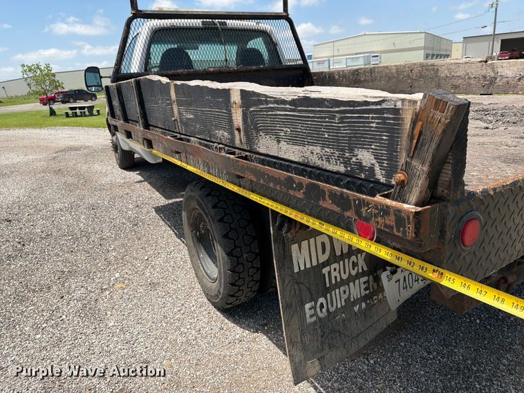 image for item NA9504 2001 Ford F350 Super Duty dump bed pickup truck