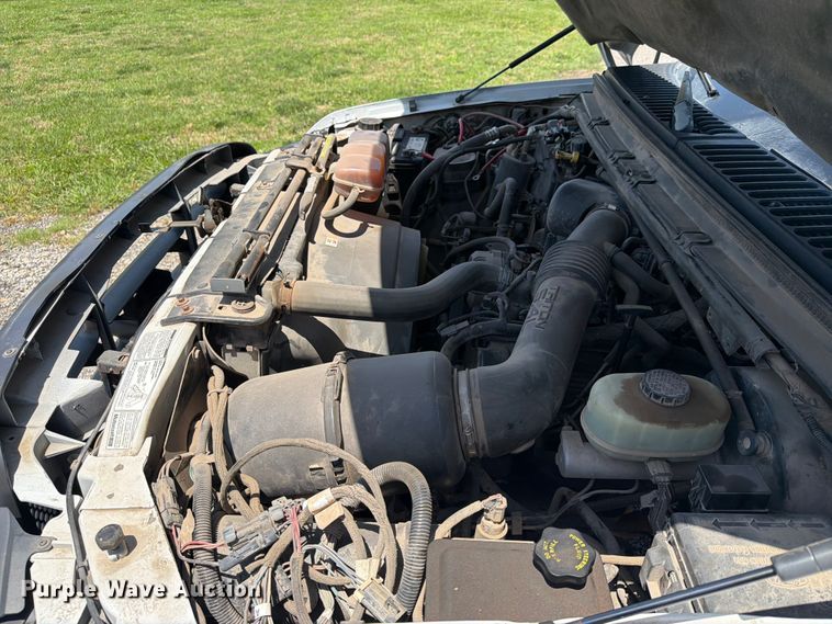 image for item NA9504 2001 Ford F350 Super Duty dump bed pickup truck