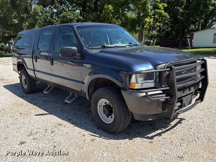image for item NA9507 2003 Ford F350 Super Duty Crew Cab pickup truck