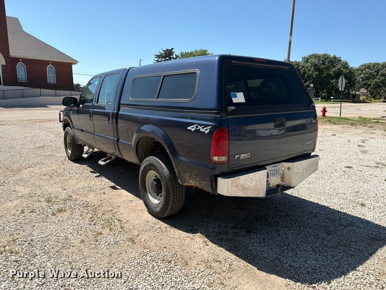 image for item NA9507 2003 Ford F350 Super Duty Crew Cab pickup truck
