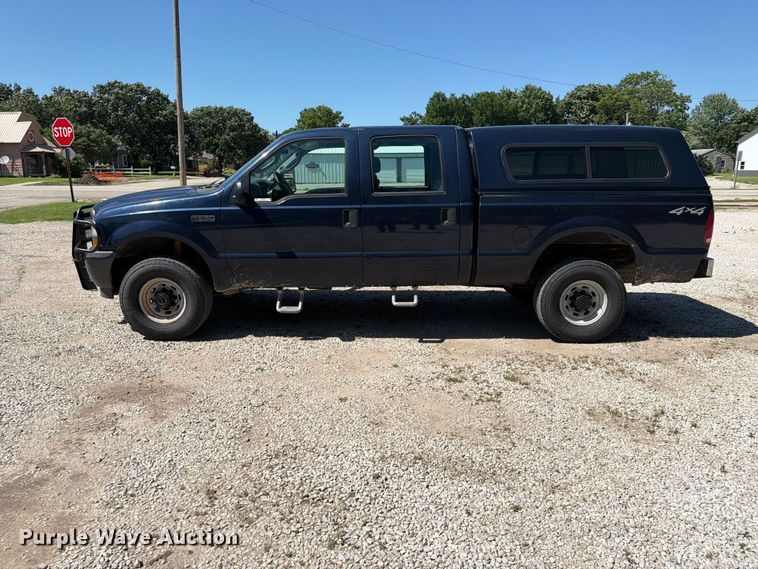 image for item NA9507 2003 Ford F350 Super Duty Crew Cab pickup truck