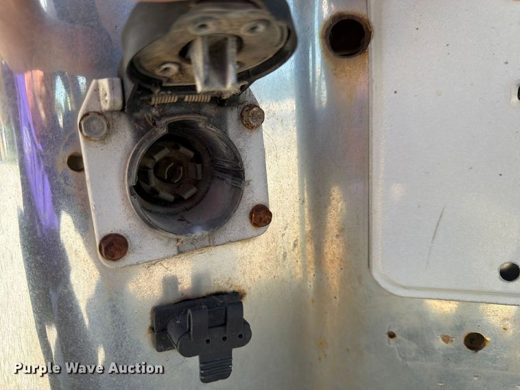 image for item NA9507 2003 Ford F350 Super Duty Crew Cab pickup truck