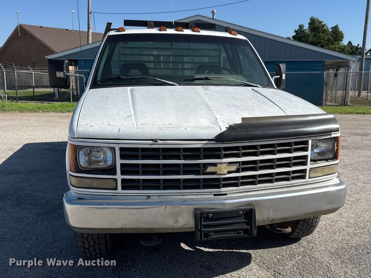 image for item NA9528 1991 Chevrolet C3500 dump flatbed pickup truck