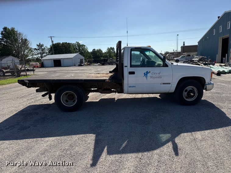 image for item NA9528 1991 Chevrolet C3500 dump flatbed pickup truck