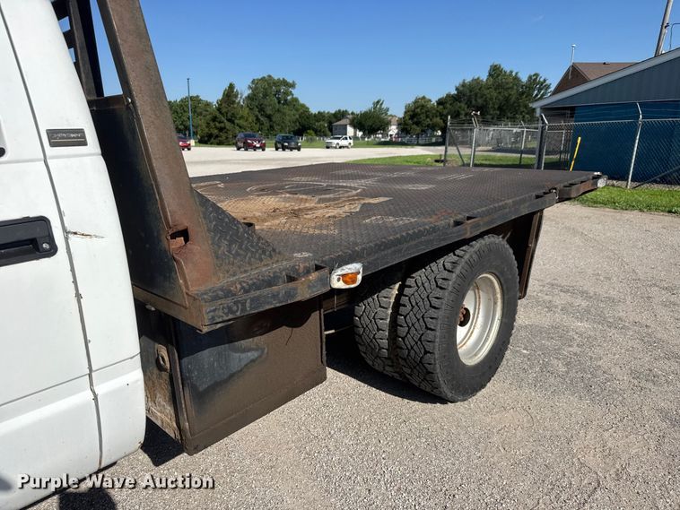 image for item NA9528 1991 Chevrolet C3500 dump flatbed pickup truck