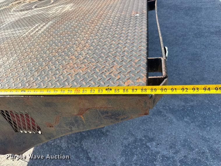 image for item NA9528 1991 Chevrolet C3500 dump flatbed pickup truck