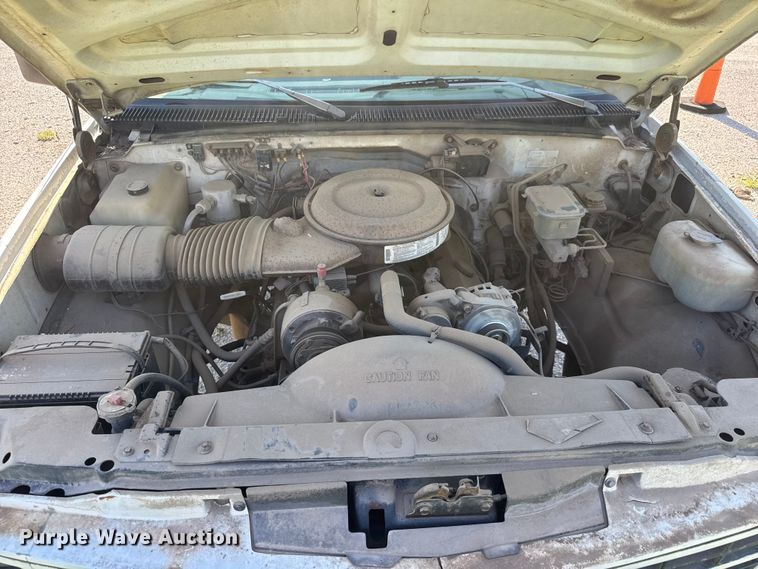 image for item NA9528 1991 Chevrolet C3500 dump flatbed pickup truck