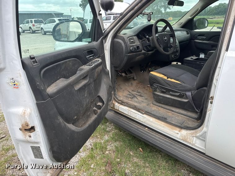 image for item NA9530 2012 Chevrolet Tahoe Police SUV