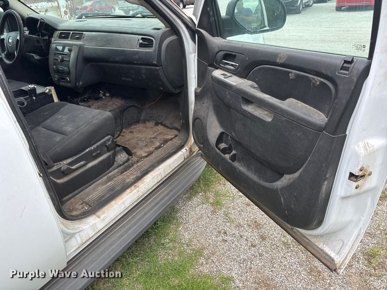 image for item NA9530 2012 Chevrolet Tahoe Police SUV