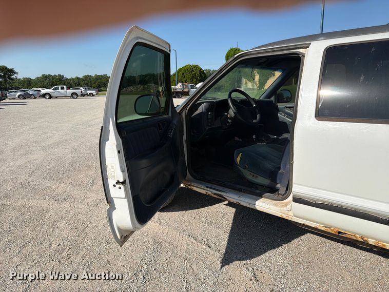 image for item NA9531 1997 Chevrolet Blazer SUV