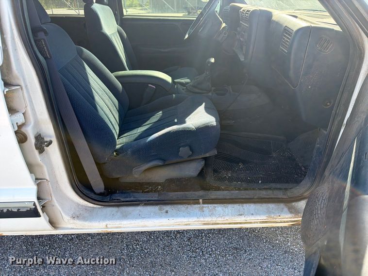 image for item NA9531 1997 Chevrolet Blazer SUV