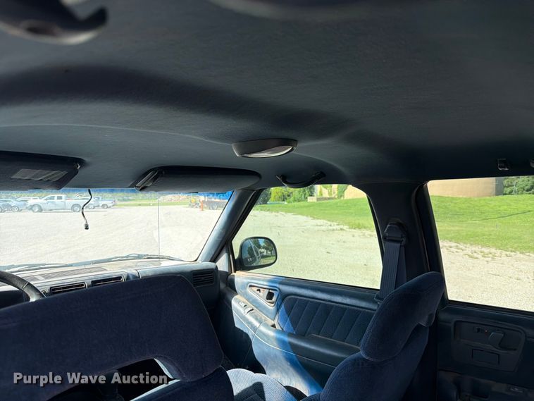 image for item NA9531 1997 Chevrolet Blazer SUV