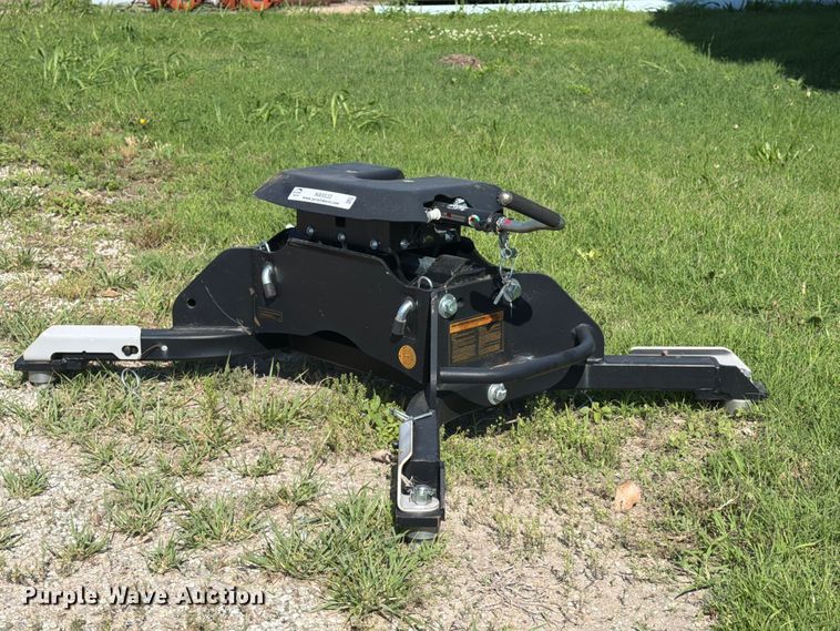 image for item NA9533 RAM Mopar 20 fifth wheel hitch
