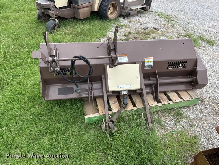 image for item NA9534 Grasshopper 660 aerator