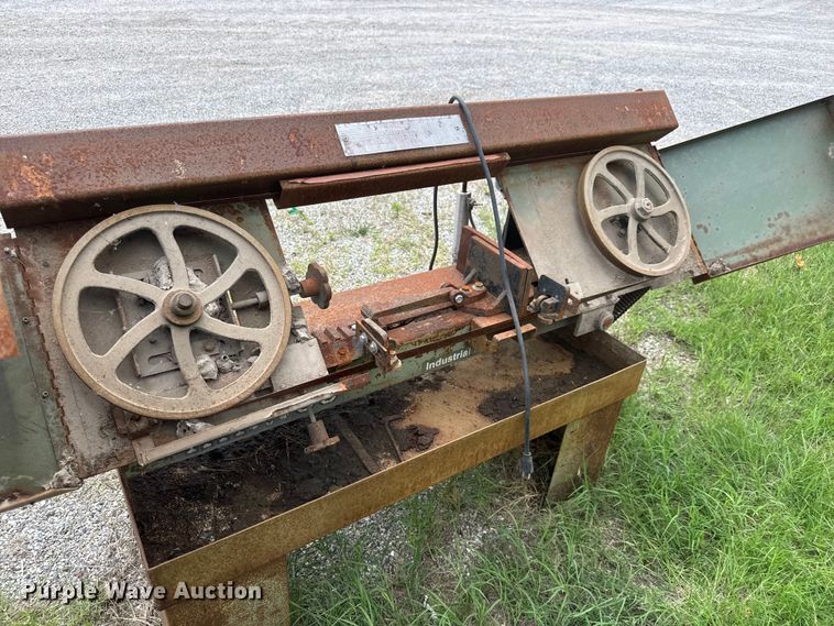image for item NA9535 Ramco RS-90 band saw