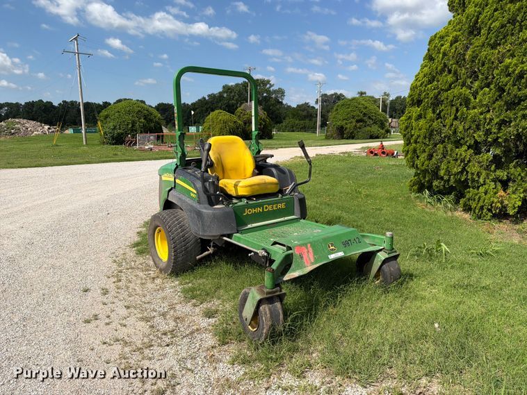 image for item NA9536 John Deere 997 ZTR lawn mower