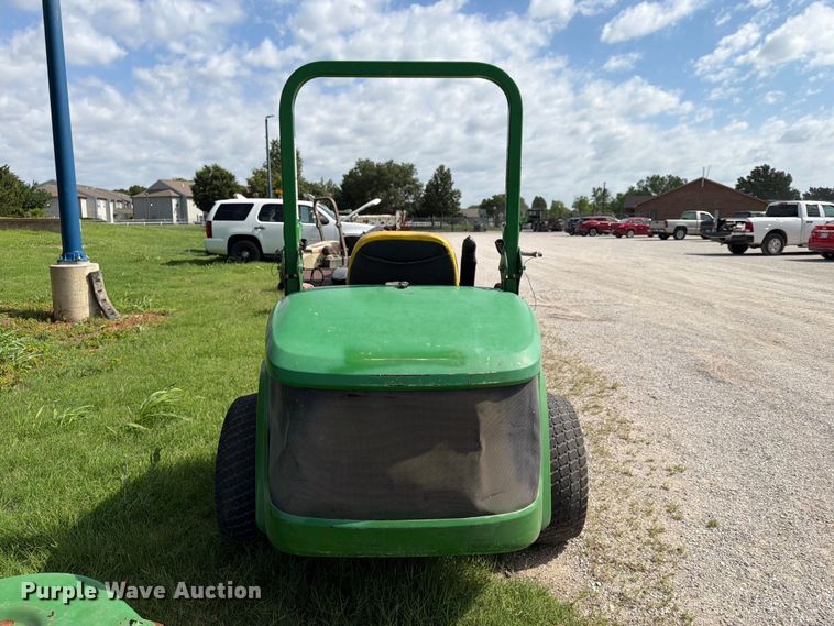 image for item NA9536 John Deere 997 ZTR lawn mower