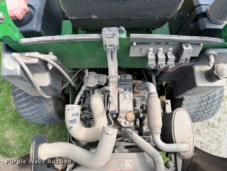 image for item NA9536 John Deere 997 ZTR lawn mower