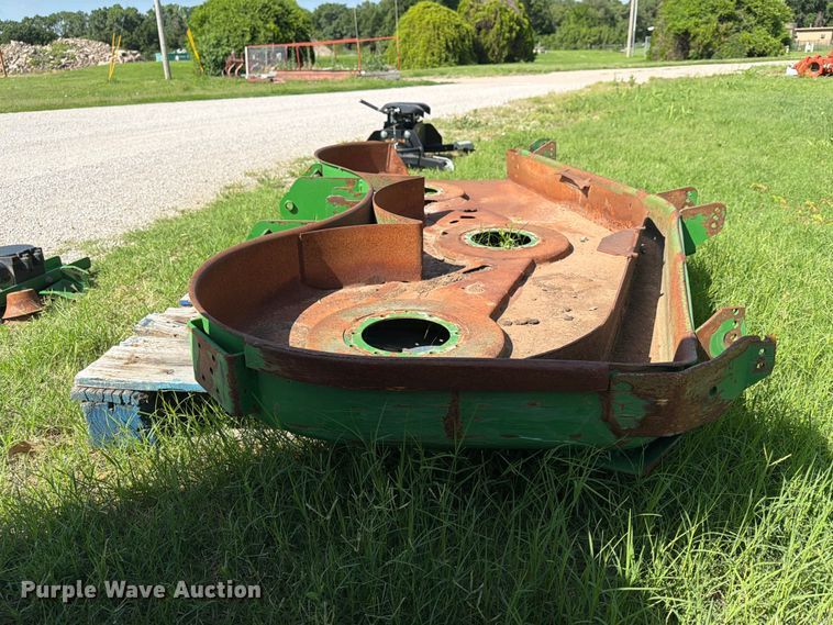 image for item NA9536 John Deere 997 ZTR lawn mower