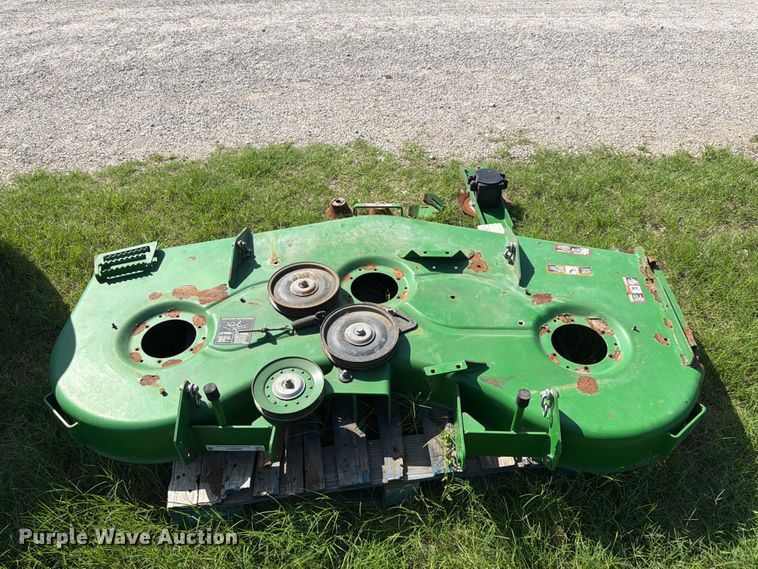 image for item NA9536 John Deere 997 ZTR lawn mower