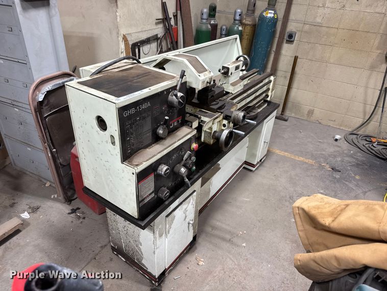 image for item NA9538 Jet GHB-1340A lathe