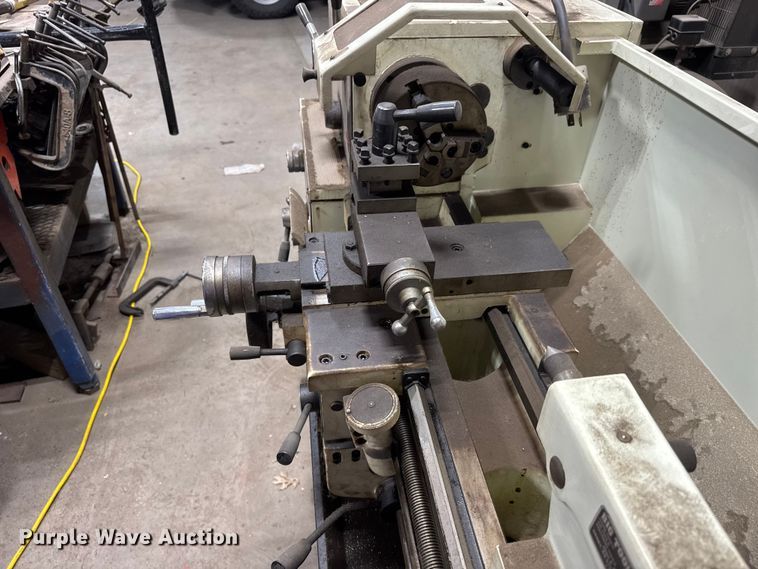 image for item NA9538 Jet GHB-1340A lathe