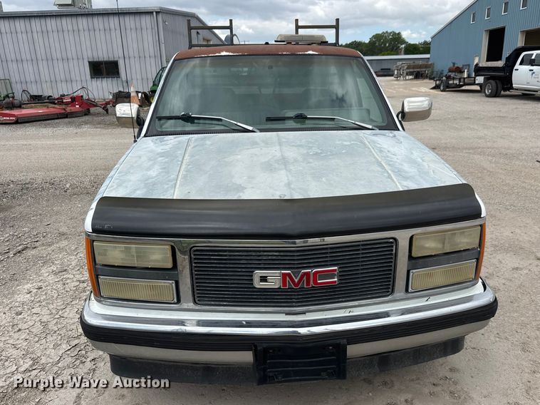 image for item NA9541 1993 GMC C1500 pickup truck