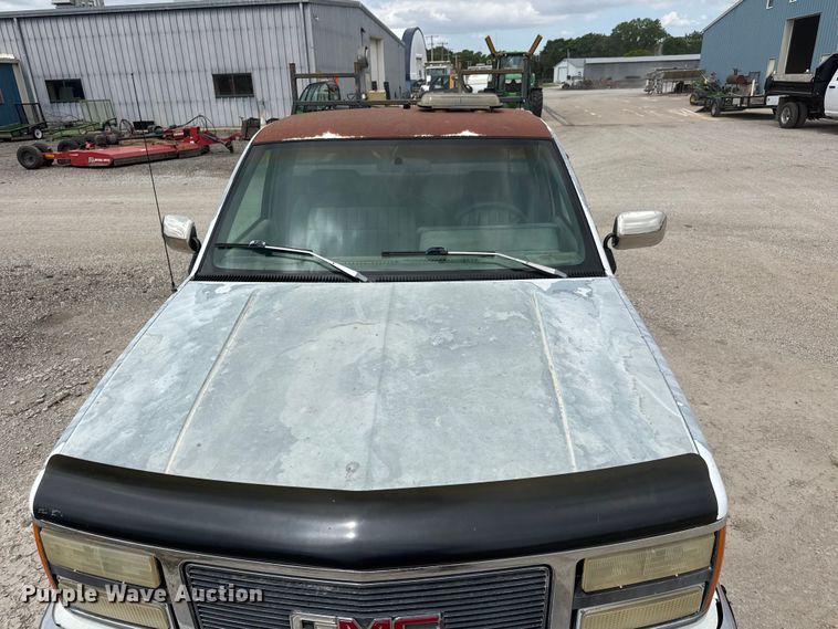 image for item NA9541 1993 GMC C1500 pickup truck