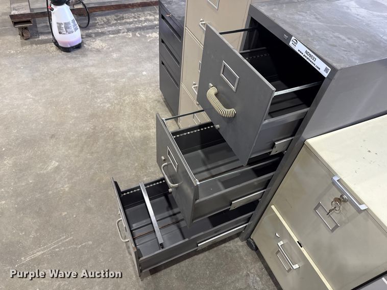image for item ND9533 (6) filing cabinets