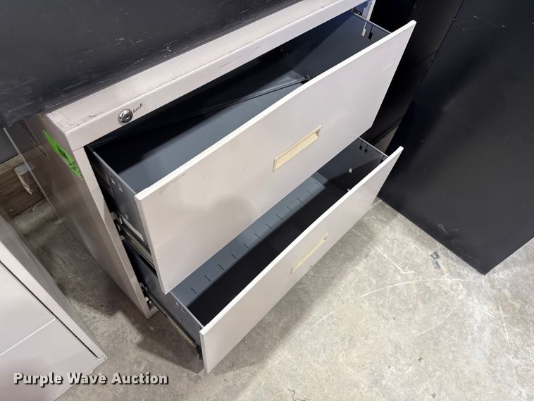 image for item ND9535 (6) file cabinets